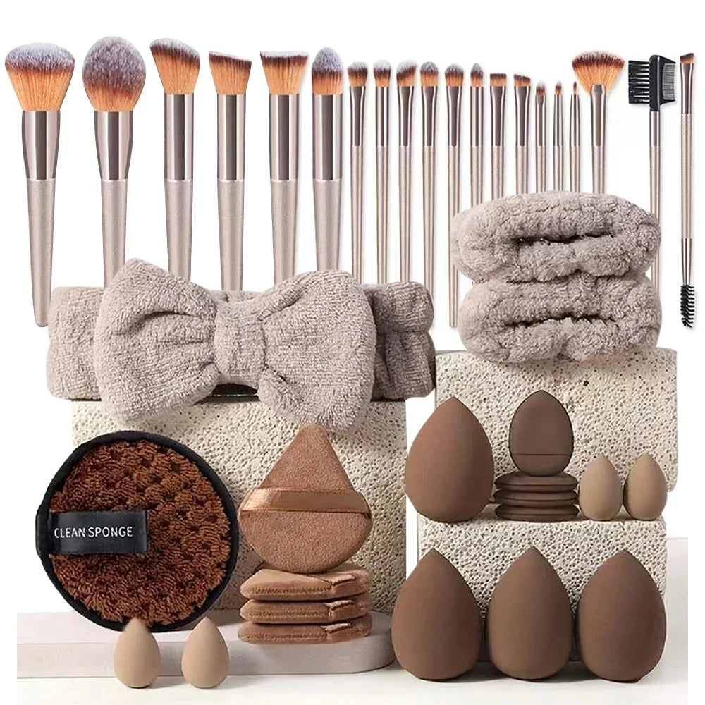 Makeup Brush & Beauty Sponge Set – Multiple Sizes & Colors