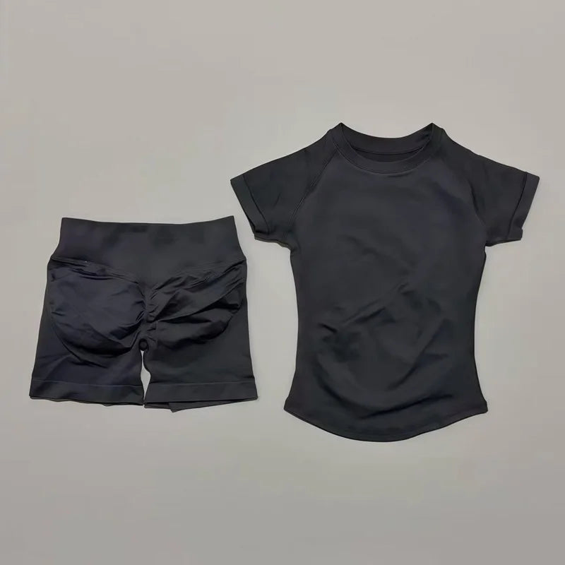 Histello 2-Piece Seamless Yoga Set – Short Sleeve & Shorts