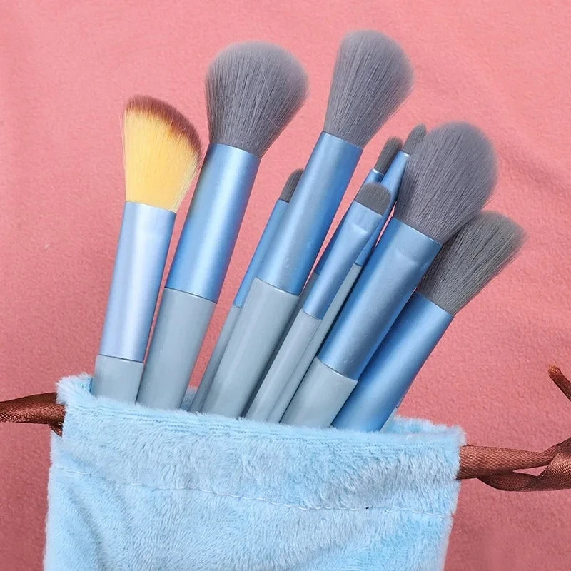 Makeup Brush & Beauty Sponge Set – Multiple Sizes & Colors