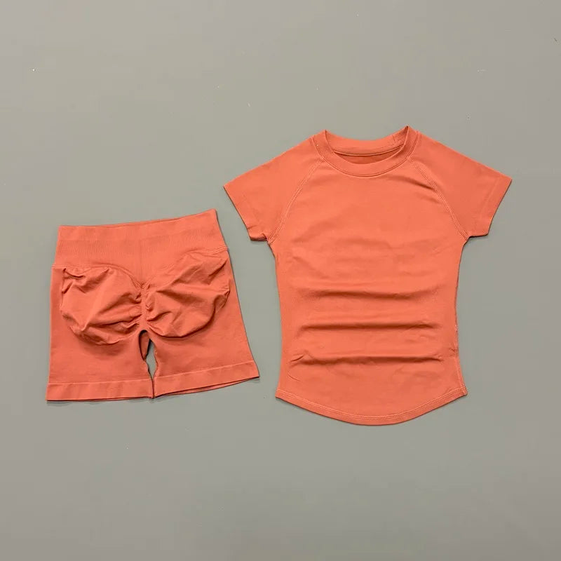 Histello 2-Piece Seamless Yoga Set – Short Sleeve & Shorts