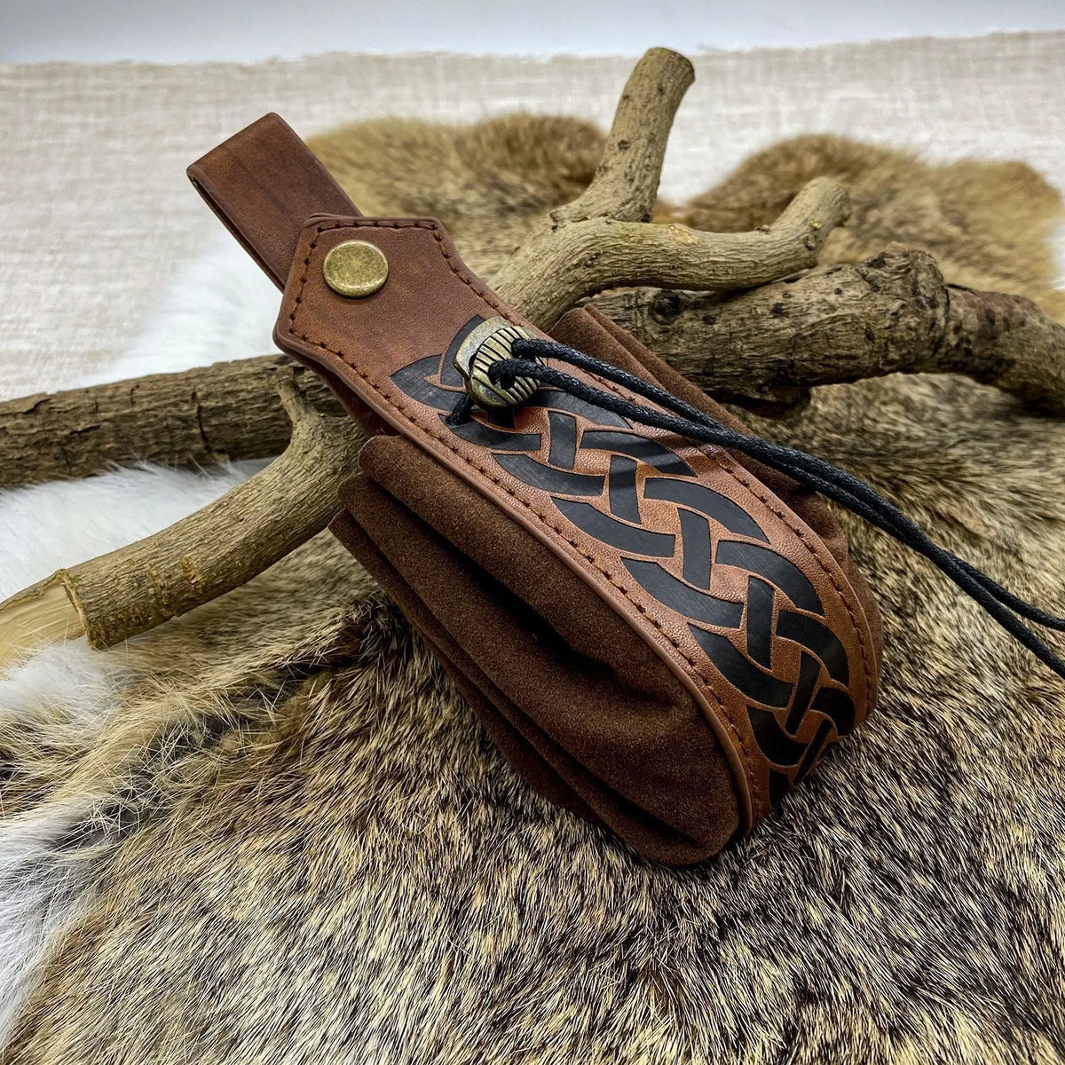 Medieval Viking Drawstring Waist Bag — Retro Coin Pouch for Renaissance Fairs, LARP & Cosplay