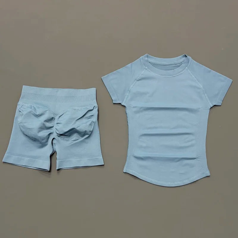 Histello 2-Piece Seamless Yoga Set – Short Sleeve & Shorts