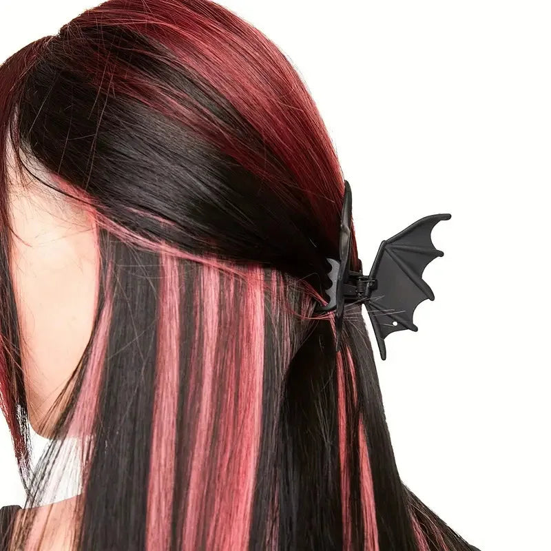Gothic Bat Hair Clip — Matte Black Punk Hairpin