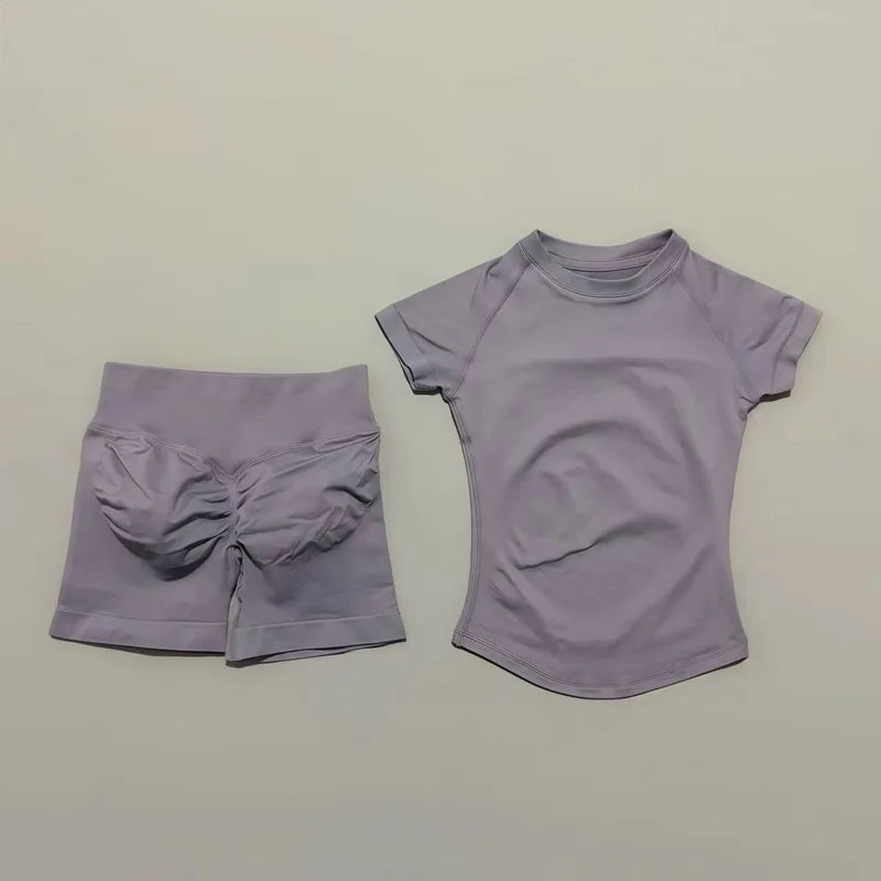 Histello 2-Piece Seamless Yoga Set – Short Sleeve & Shorts