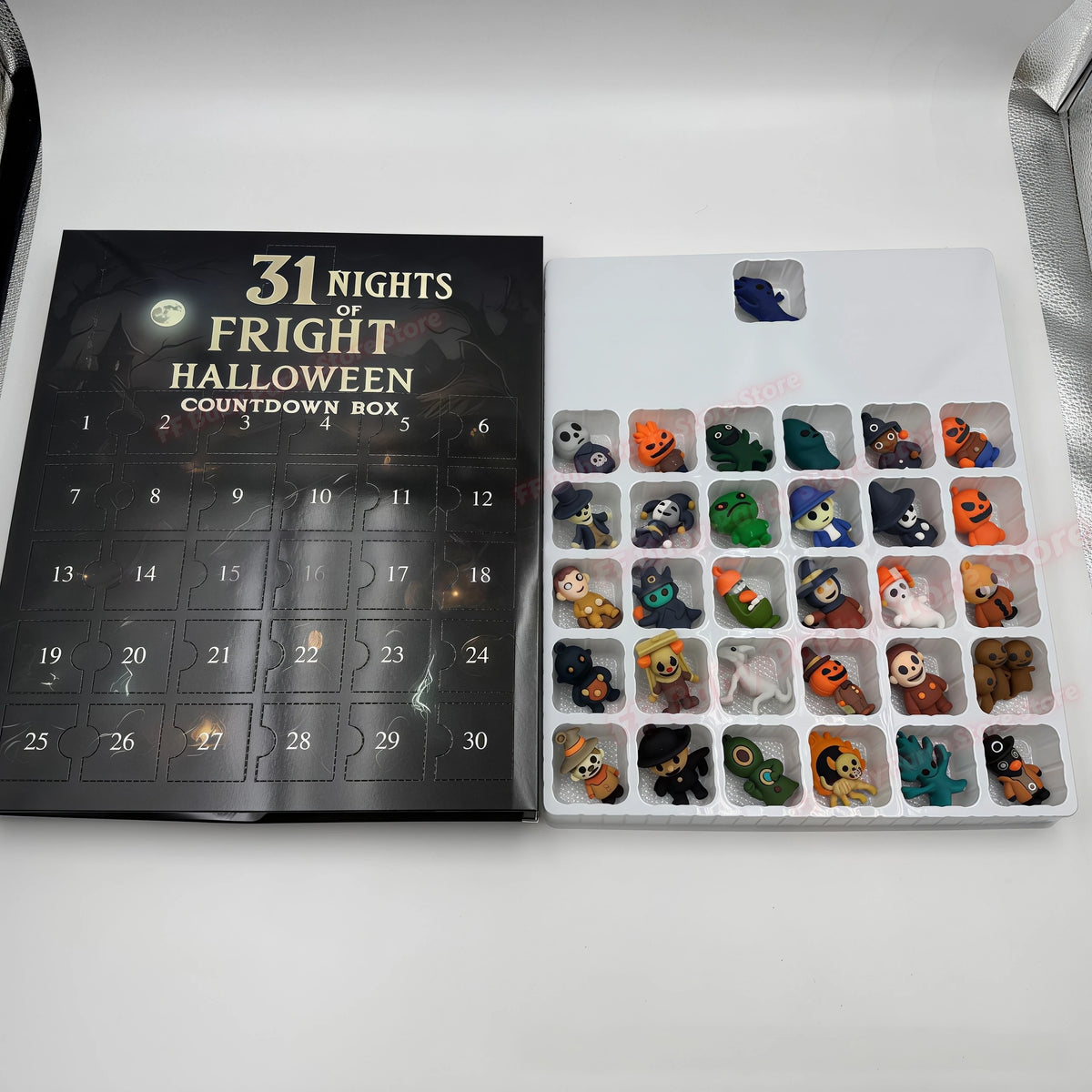 Halloween Advent Calendar 2026 – 31 Nights of Fright with 3D Mini Spooky Figurines