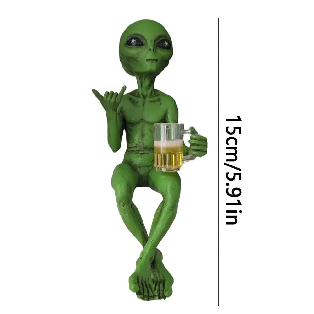 Beer-Drinking Alien Sculpture – Resin Desktop & Garden Decor