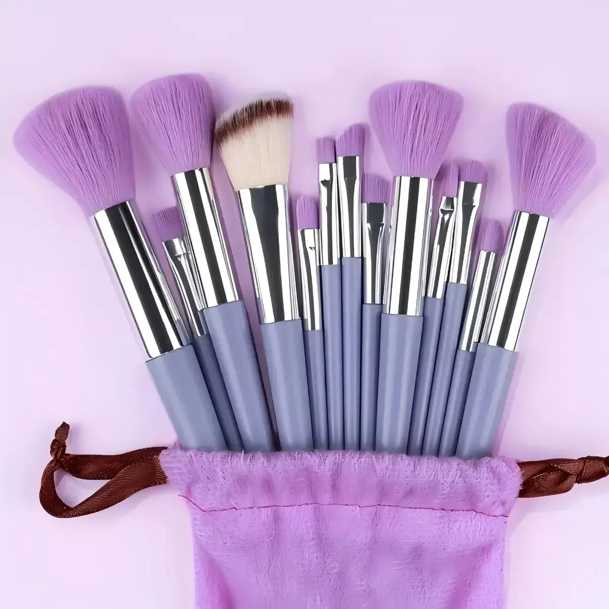 Makeup Brush & Beauty Sponge Set – Multiple Sizes & Colors