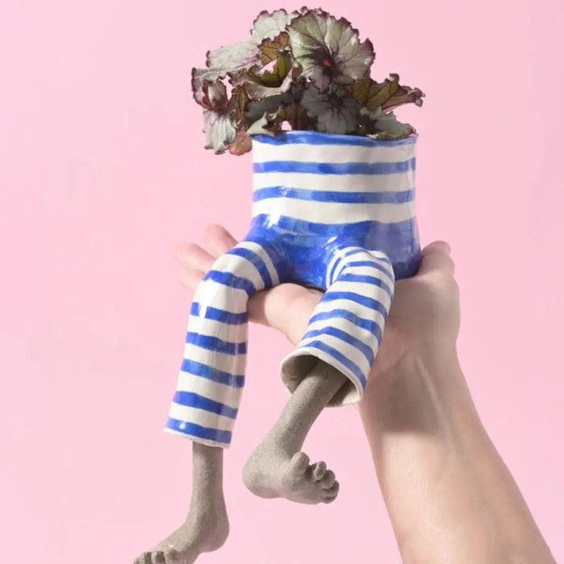 Leggy Resin Sitting Planter – Cute Cantilevered Flowerpot for Plant Lovers