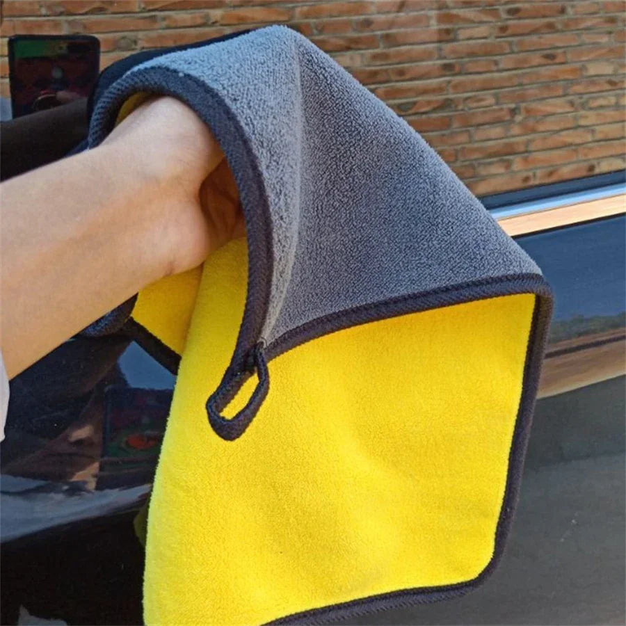 Premium Microfiber Car Drying Towel – Thick Double-Layer Wash Cloth