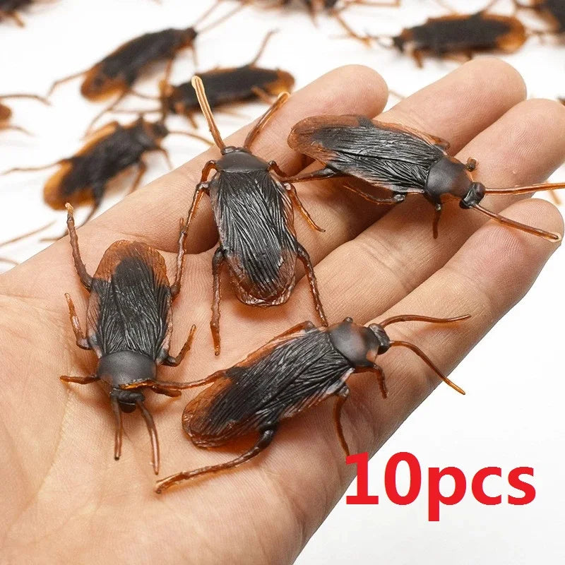 Realistic Fake Cockroaches Prank Pack — Silicone Bug Joke Props for Halloween